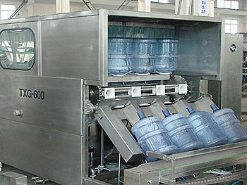 桶裝水灌裝機(jī)