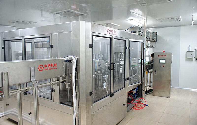 全自動水灌裝機(jī)